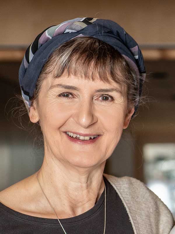 Portrait Dr. med. Sibylle Jean-Petit-Matile, Präsidentin Vorstand Dachverband Hospize Schweiz